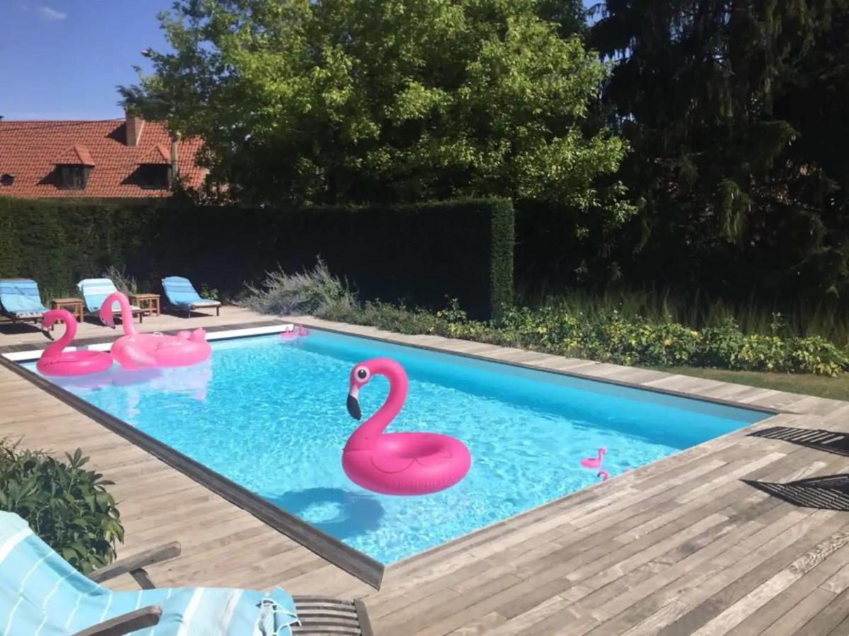 Les Glycines Bed & Breakfast Croix Dış mekan fotoğraf